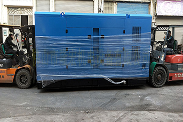 非洲劉先生購買一臺800KVA靜音柴油發電機組